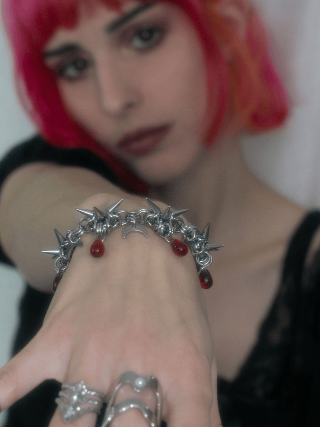 Hannah - collection "Soft Blood"